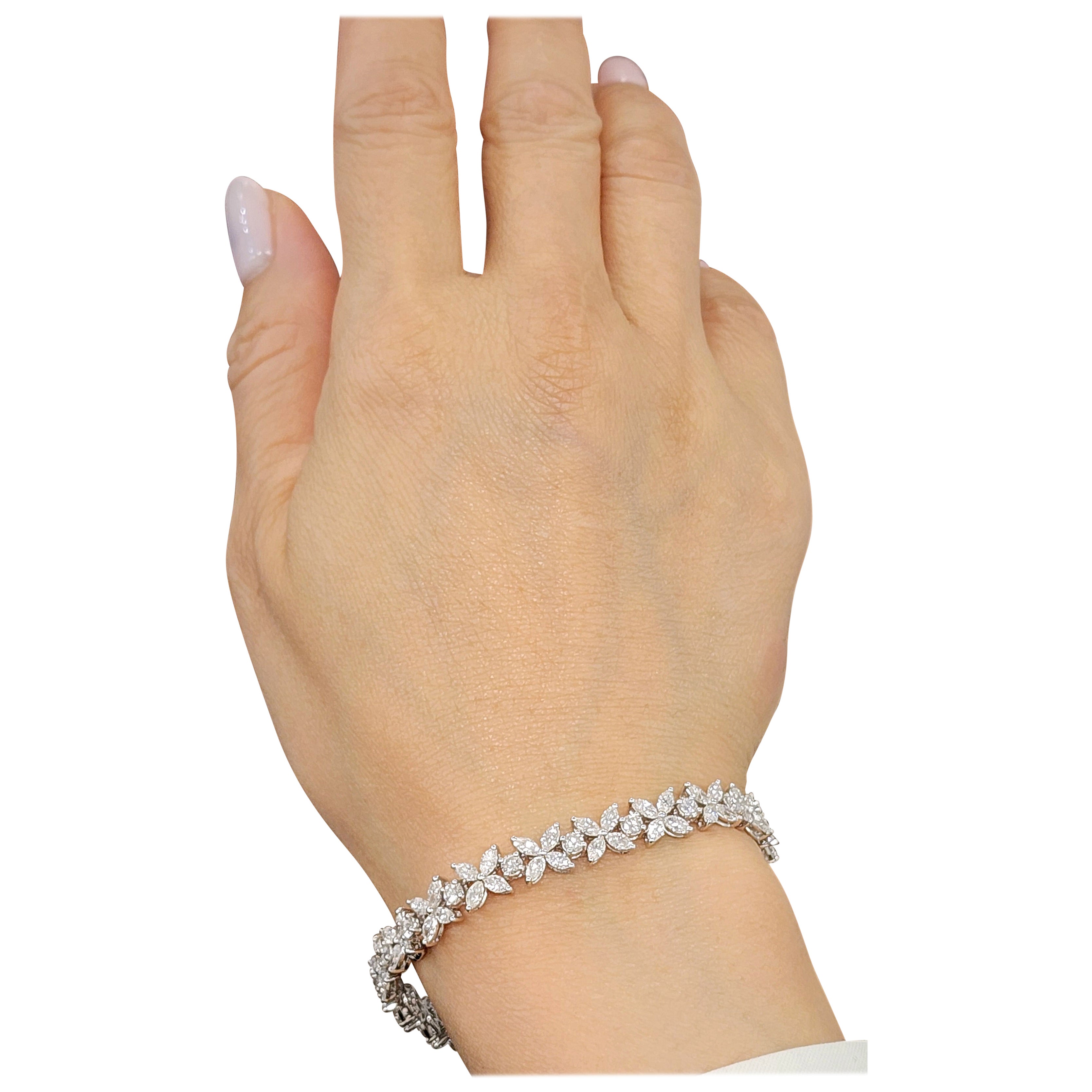 Bracelet tennis 9,36 ct Marquise et diamant rond en vente