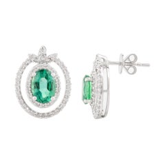 Exquisitos Pendientes Grandes con Diamantes Esmeralda en Oro Blanco Macizo de 14k