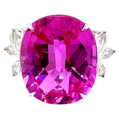 Anillo de compromiso marquesa de topacio rosa y diamantes