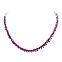 AIG Certified 33.00 Carats Burmese  Rubies  4.50 Ct Diamonds 18K Gold Necklace