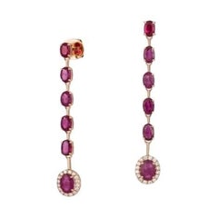 NWT $5, 500 Pendientes colgantes de diamantes de oro de 18 quilates con rubíes rojos de fantasía