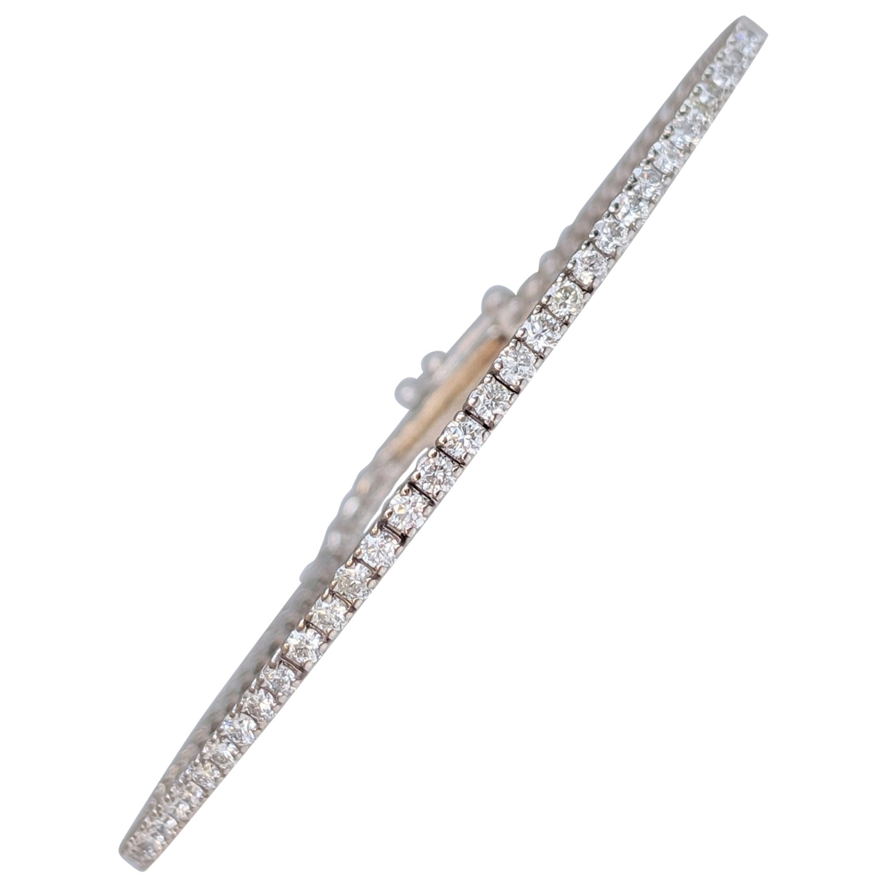 NO RESERVE!  -  2.36Ct E-G Diamond Tennis 14K White Gold Bracelet