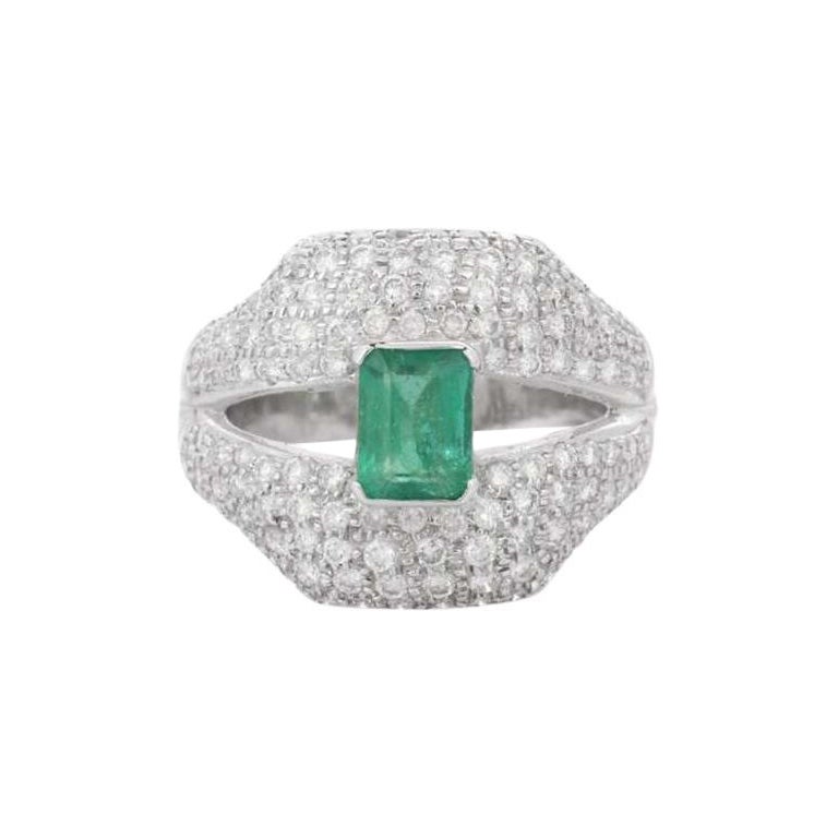 Regal Diamond and Emerald Split Shank Cocktail Ring in 18K White Gold