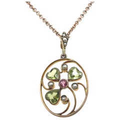 Victorian Peridot Seed Pearl Pink Sapphire Floral 9 Karat Yellow Gold Necklace