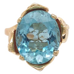 Retro 14K Gold 6.60 carat Aquamarine Ring Tulip Leaves