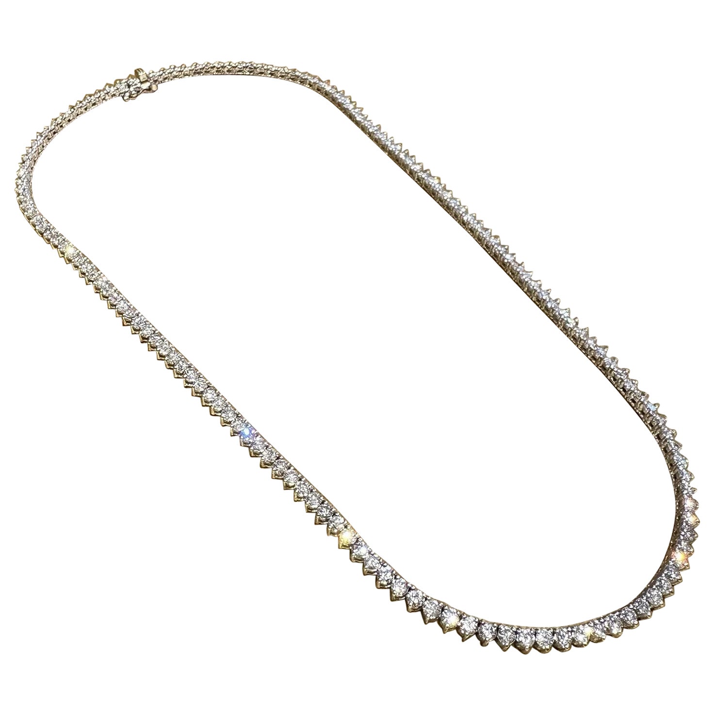 10.45 carats Diamond Tennis Necklace in 18k White Gold 16.5 inches long