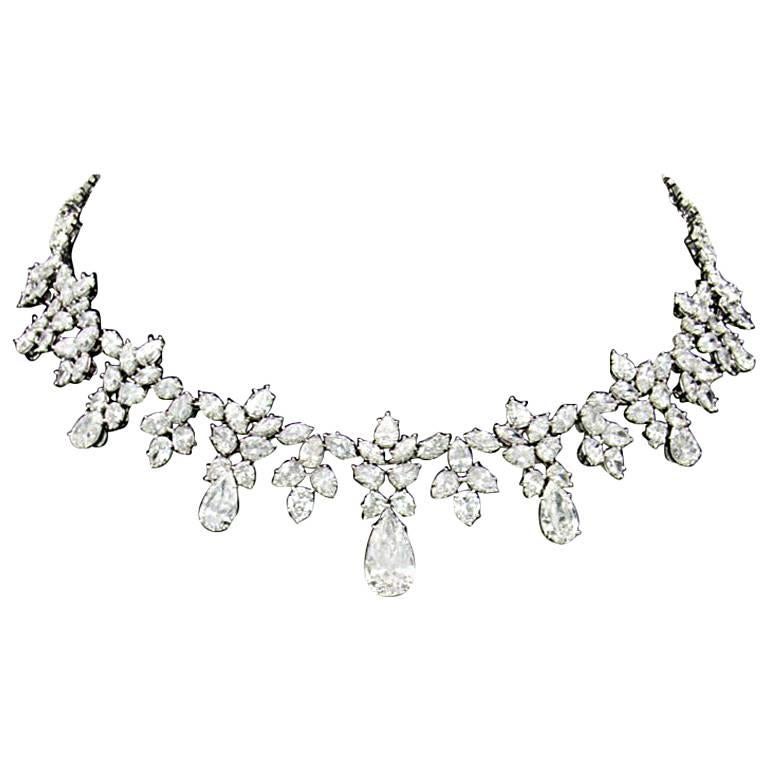 Harry Winston Diamond Platinum Pear-Shape Drop Necklace 