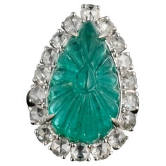 Certified 12 Carat Pear Shape Emerald Carving Cocktail 18K Ring With Diamond