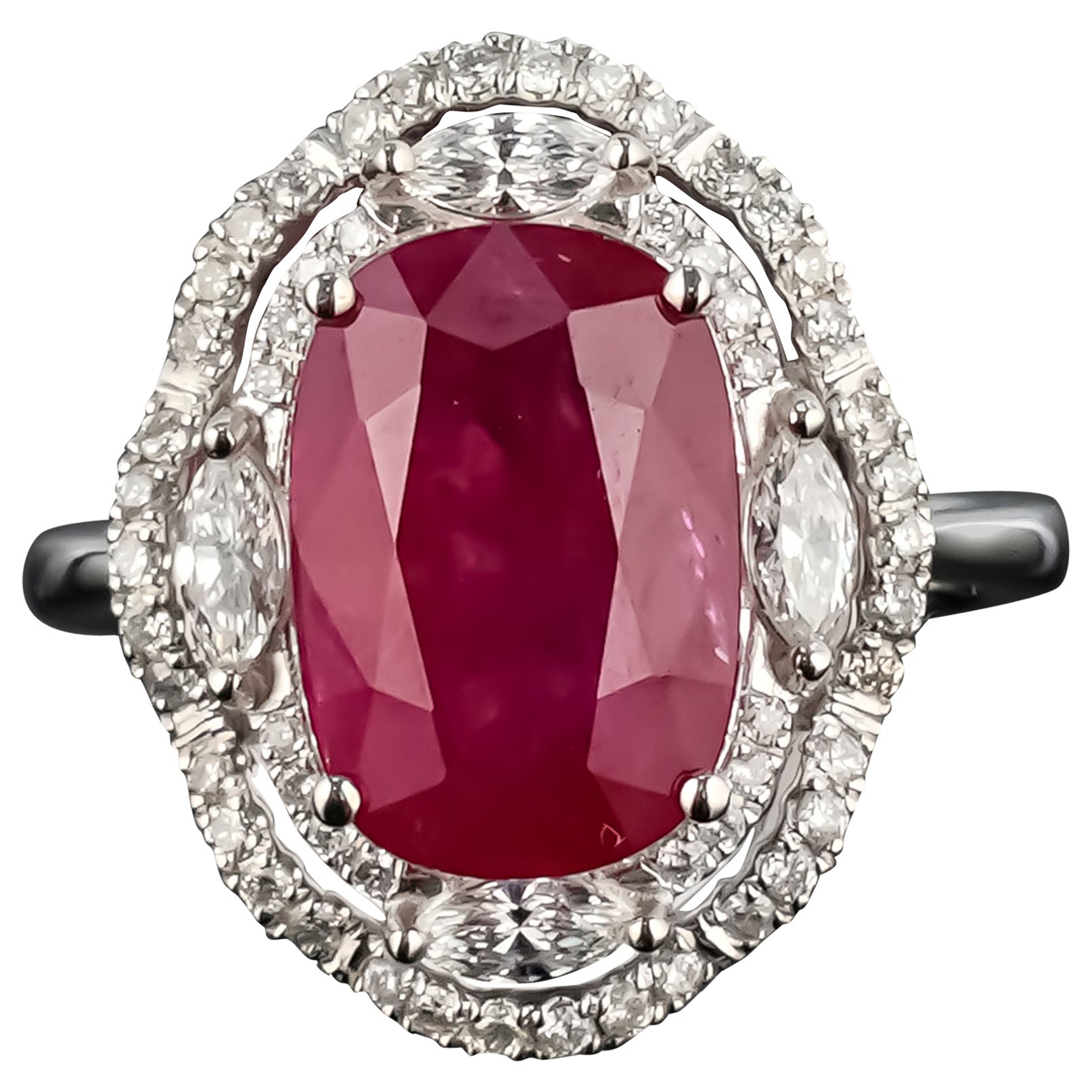 Anello da cocktail con rubino di Birmania e diamanti certificato da 5,40 carati