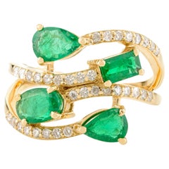 Vivid Emerald Diamond Wedding Band Ring in 18k Solid Gelbgold für Frauen