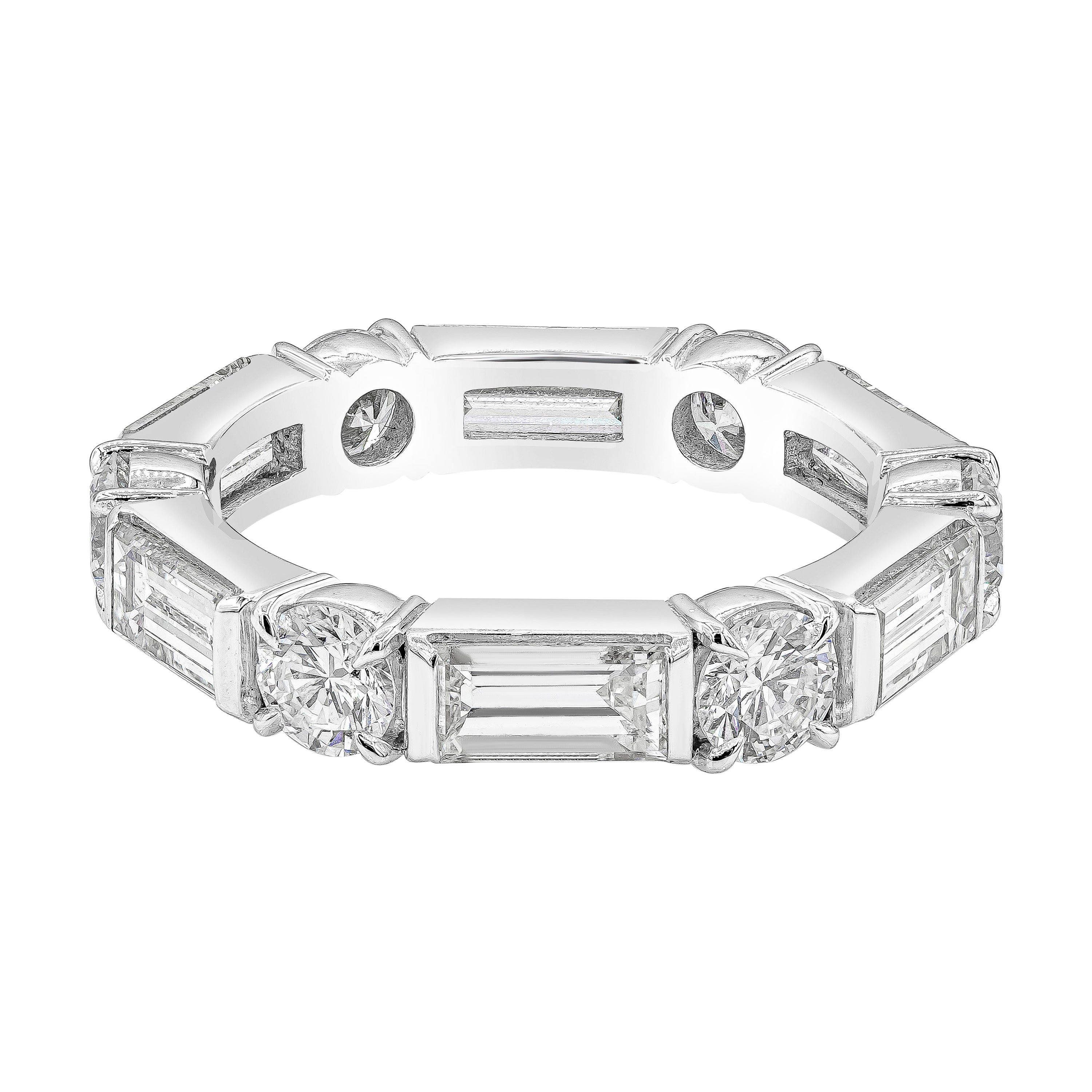 Elegant and Classic .93 Carat Baguette Diamond Platinum Wedding Band 4.
