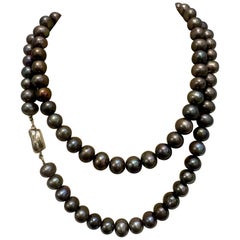 Collier de perles rondes d'eau douce, longueur Opéra, fermoir en argent