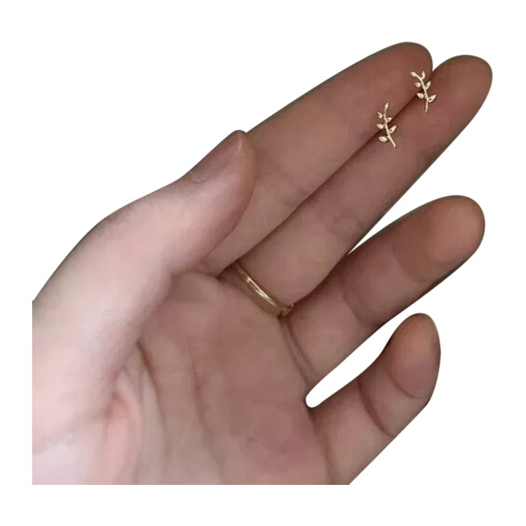 14K Solid Gold European Style Earrings Olive Branch Leaf Earring Sweet Cute Gift For Sale