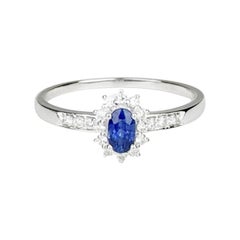 Anillo vintage de diamantes con zafiro azul de Sri Lanka de 0,36 ct en oro blanco de 18 quilates