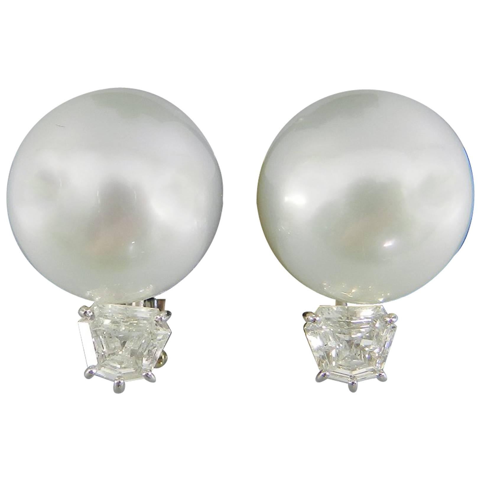 Giovane White South Sea Pearl Diamond Platinum Earrings