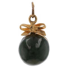 Gelbgold Nephrit Jade Vintage Ribbon-Tied Ei-Charm 14k Frühlings-Oster