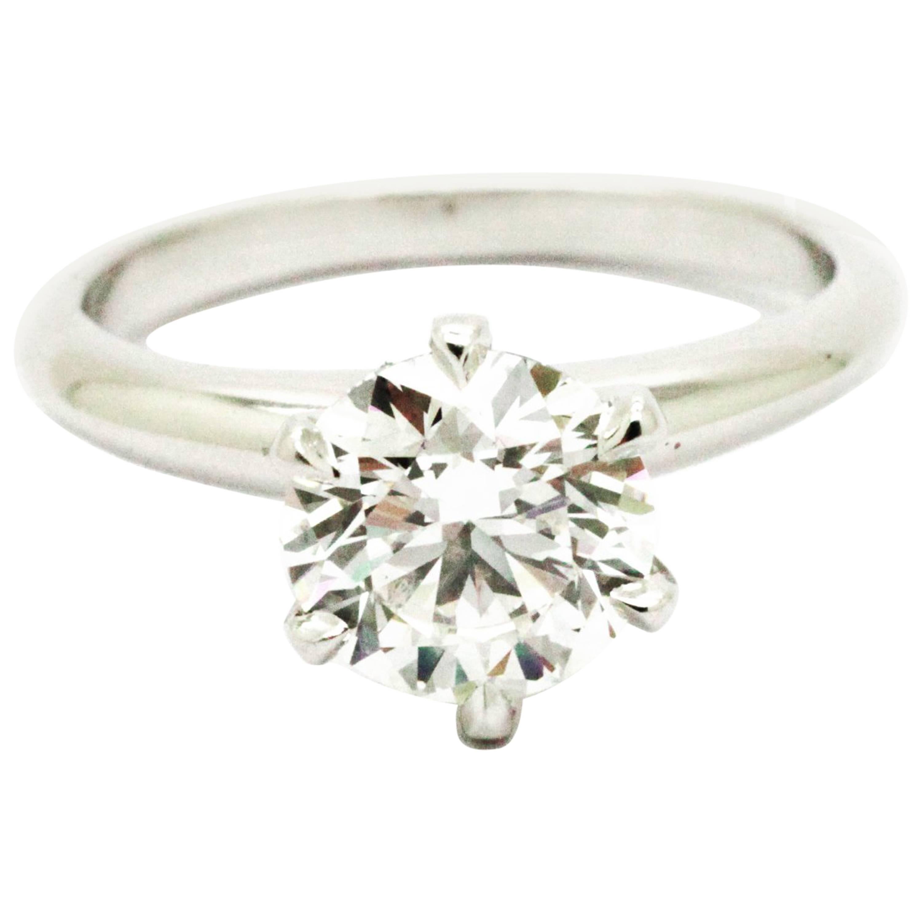 1.40 carat GIA Certified Round Diamond Platinum Ring For Sale