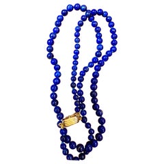 Einreihige Vintage-Halskette aus 14 Kt Gelbgold mit einheitlichem Lapislazuli-Verschluss