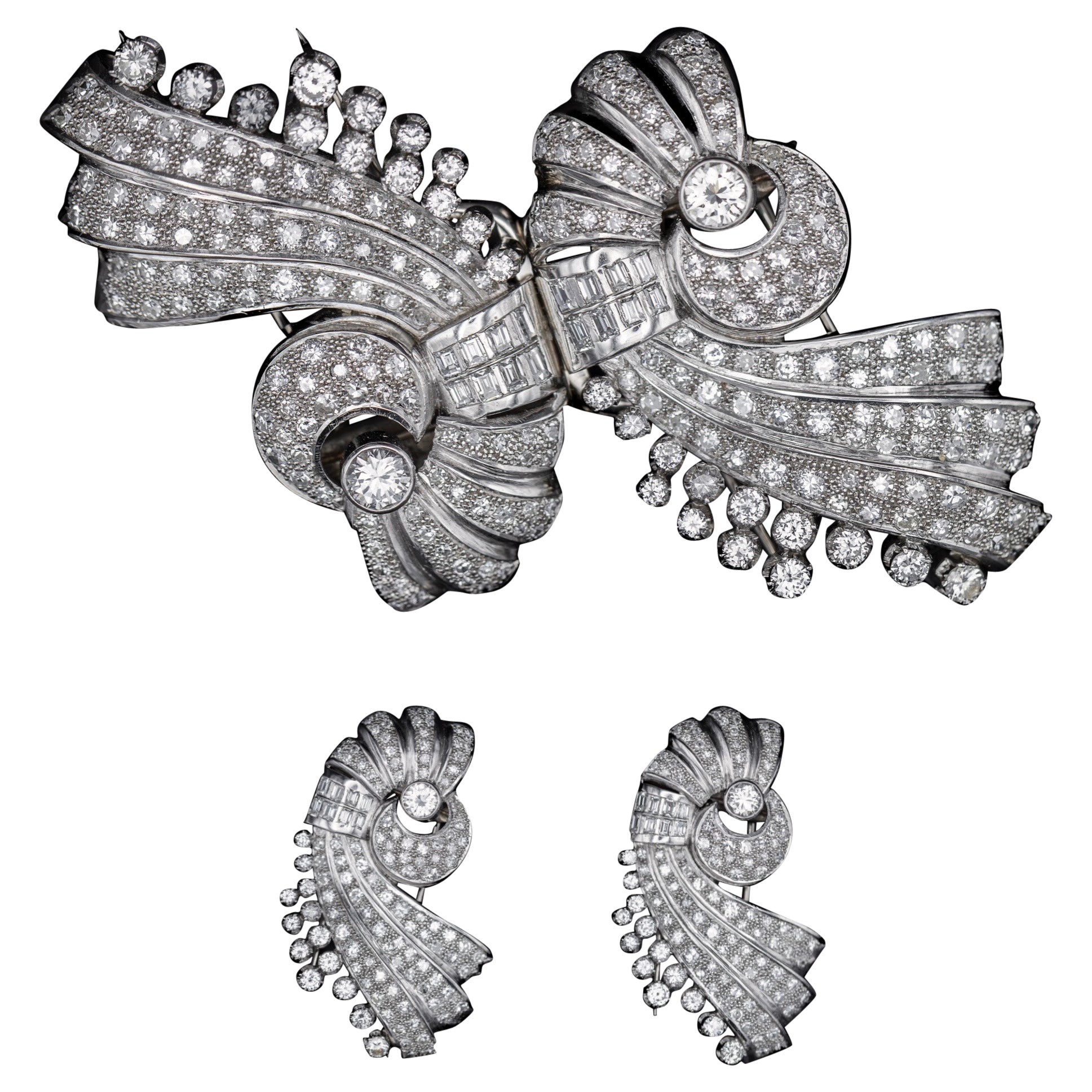 Mid-Century Diamond Swirl Double-Clip Brooch Convertible Platinum 1950s 1960s