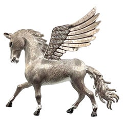 18K White Gold Diamond Horse Brooch & Pendant