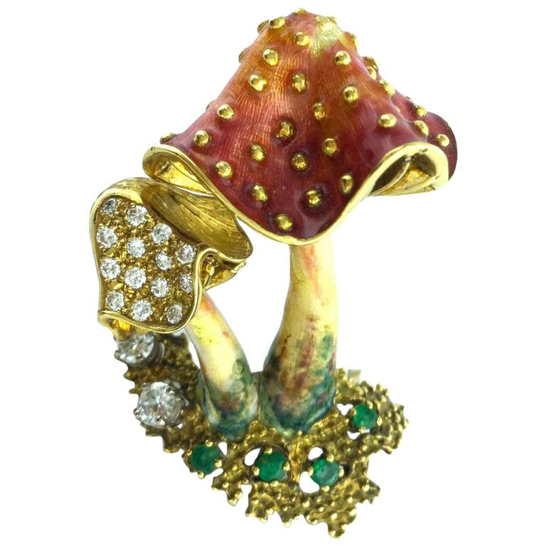 Mushroom Couple Enamel Emerald Diamond Gold Brooch For Sale at 1stdibs