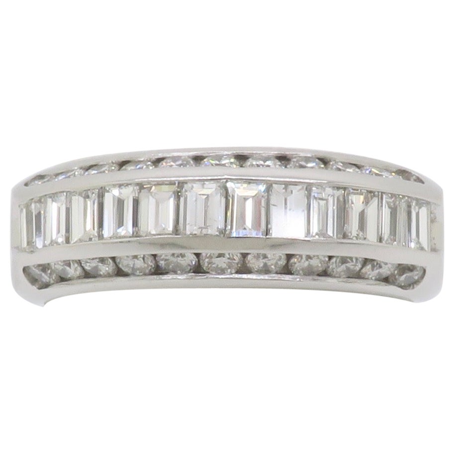 Baguette & Round Diamond Band
