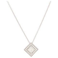 18kt White Gold Diamond Pendant Necklace