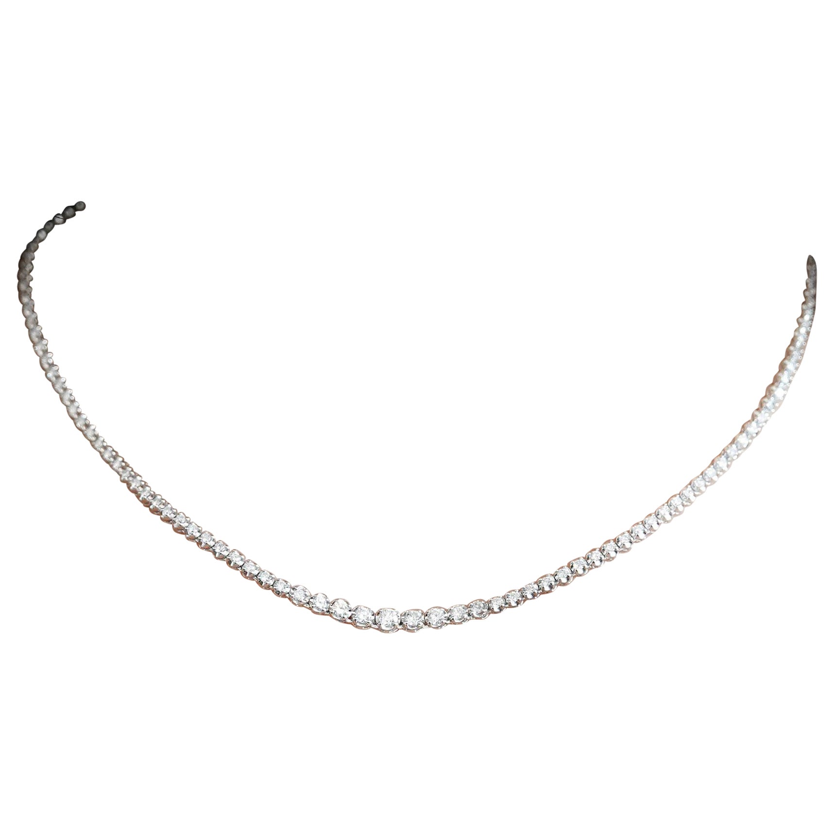 Collier ras du cou tennis gradué en platine avec diamants de 3,09 carats