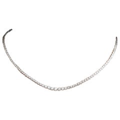 Collier ras du cou tennis gradué en platine avec diamants de 3,09 carats