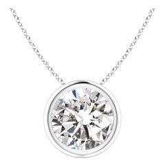 Pendentif en or blanc 18 carats serti d'un chaton de 2,01 ct de diamant (couleur I+I)  Clarté-I1-I2)