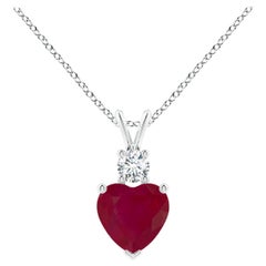 Pendentif en or blanc 14 carats en forme de cœur en rubis naturel de 1,65 carat