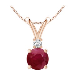 Colgante de oro rosa de 14 quilates con diamante y rubí redondo natural de 1 quilate solitario en V