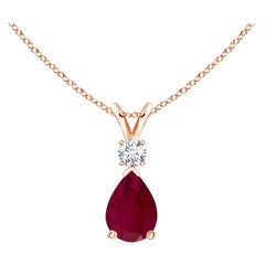 Colgante de lágrima de rubí natural con diamante en oro rosa de 14 quilates