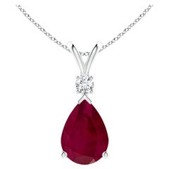 Natürlicher 7.9 Karat Rubin-Tropfen-Anhänger mit Diamant in Platin