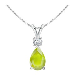Natural 1.9 ct Peridot Teardrop Pendant with Diamond in Platinum