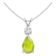 Natural 1.6 ct Peridot Teardrop Pendant with Diamond in Platinum