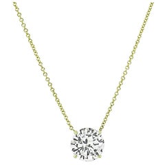 Collana con ciondolo in oro e diamanti 3,31ct