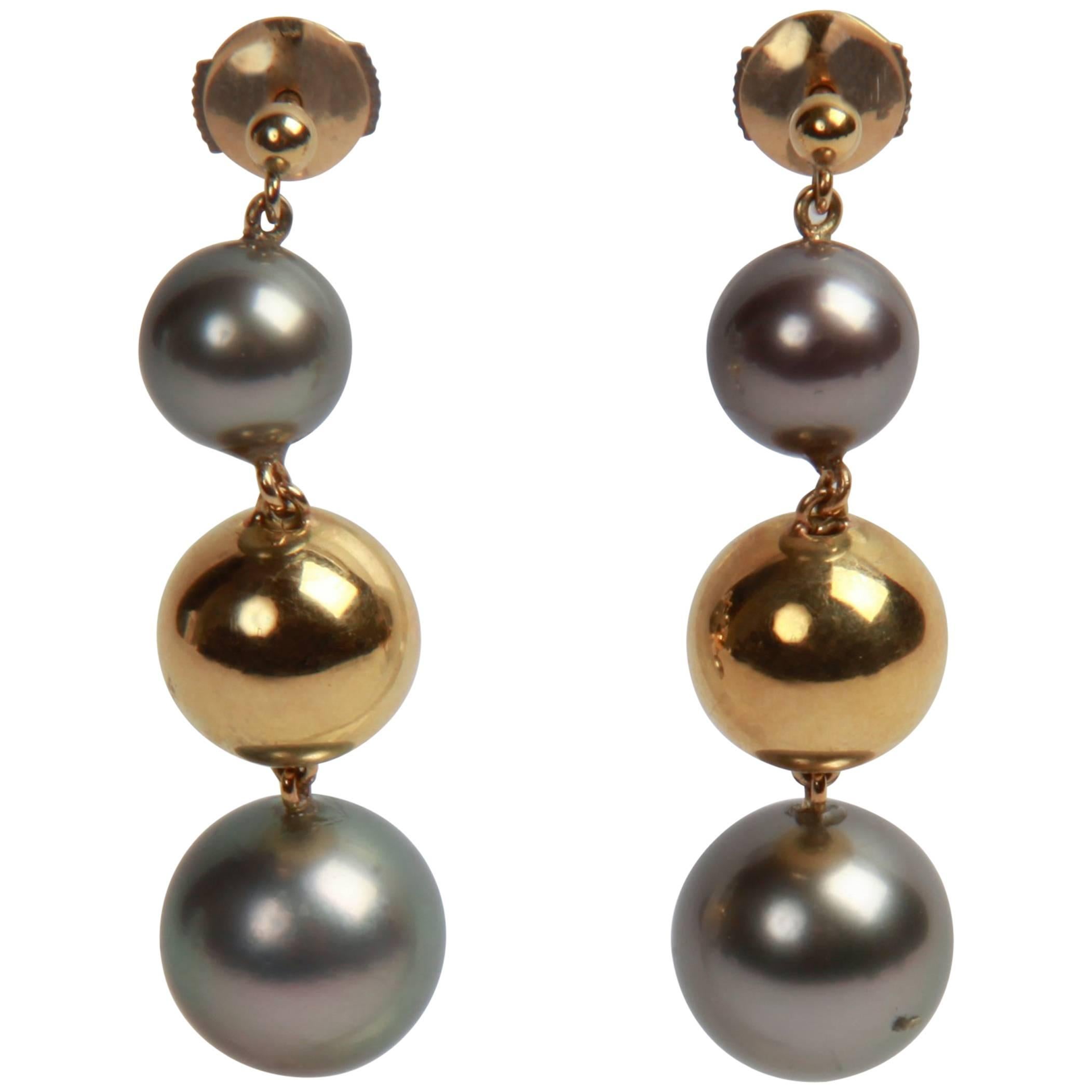 Marion Jeantet Natural Tahitian Pearl and Gold Dangle Earrings For Sale