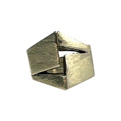 Dina González Mascaró "helmet" architectural ring in reclaimed 16K gold