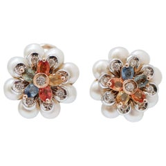 Mehrfarbige Blumenohrringe aus 14 Karat Weiß- und Roségold mit Saphiren, Diamanten und Perlen