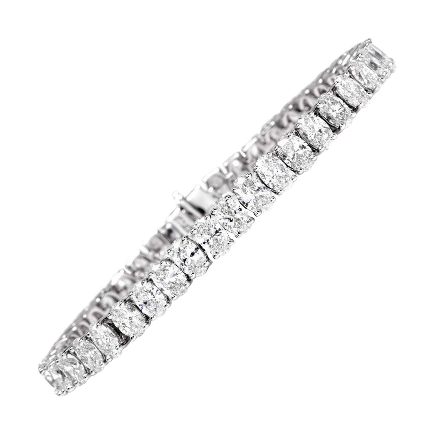 17,71 Karat Ovalschliff Diamant 18K Gold Linie Tennis Gliederarmband