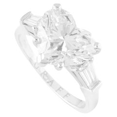 Graff 2.24 Carat Three-Stone Diamond Engagement Ring in Platinum