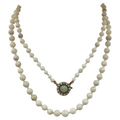 Art Deco Opal Necklace 14 Karat Gold 31 Inches Graduated Opals