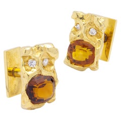 Ruser Cufflinks in 18 Karat Gold Set With Citrines & Diamonds