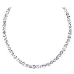 A MORCHA Full Diamond Necklace