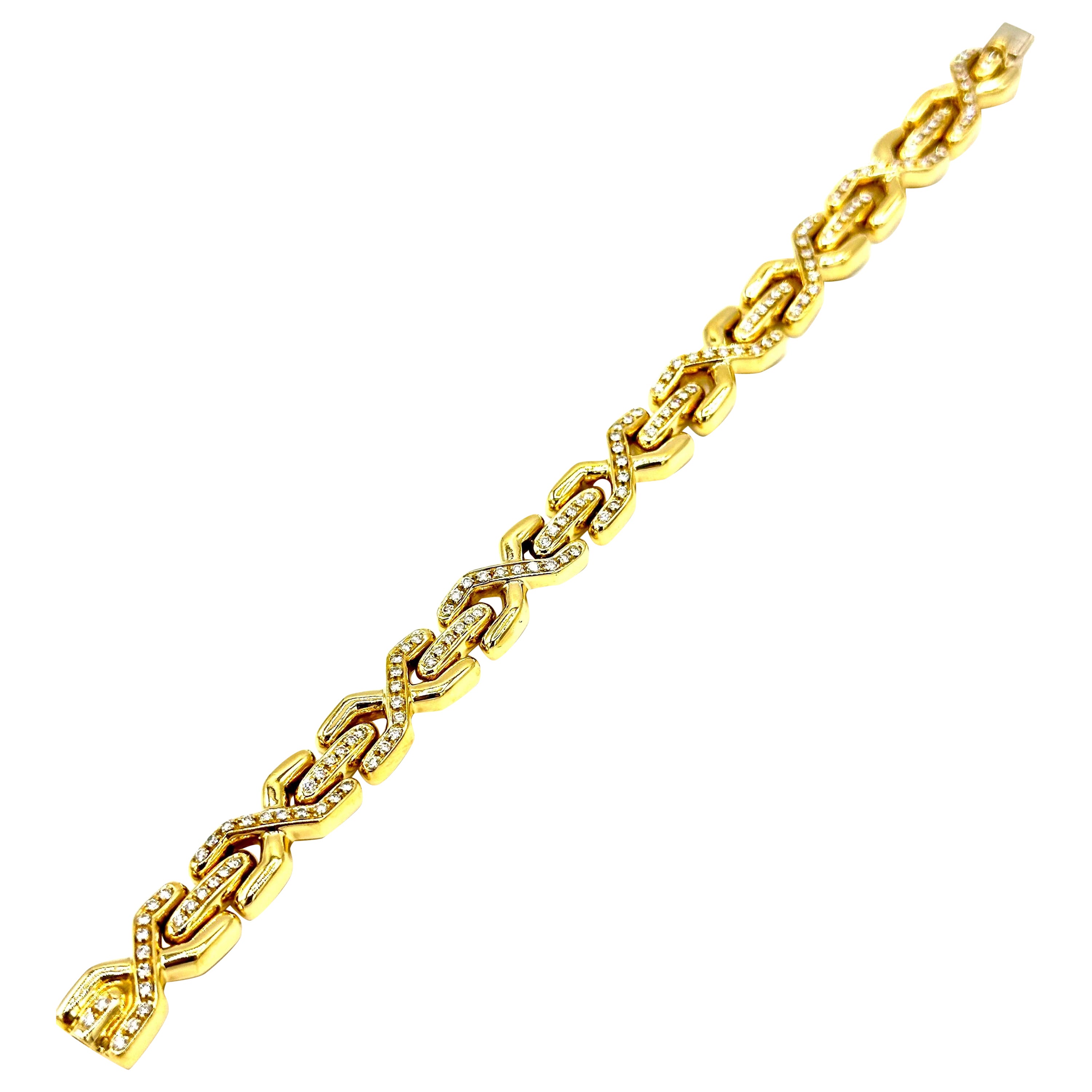 3.02 Carats Round Brilliant Diamond and 18K Yellow Gold Bracelet