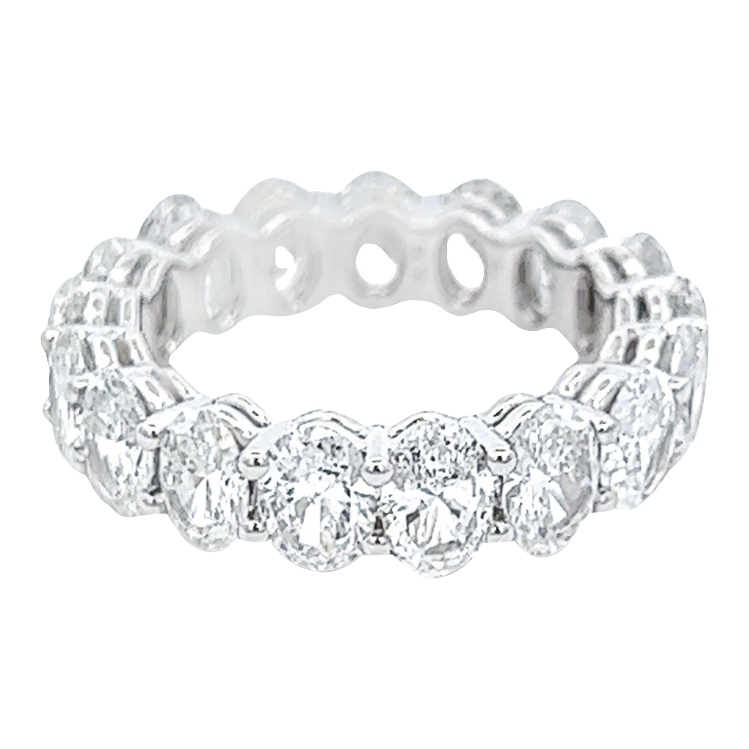 Alexander Beverly Hills Alianza de diamantes talla oval 6,33 ct Oro blanco 18k 6,5