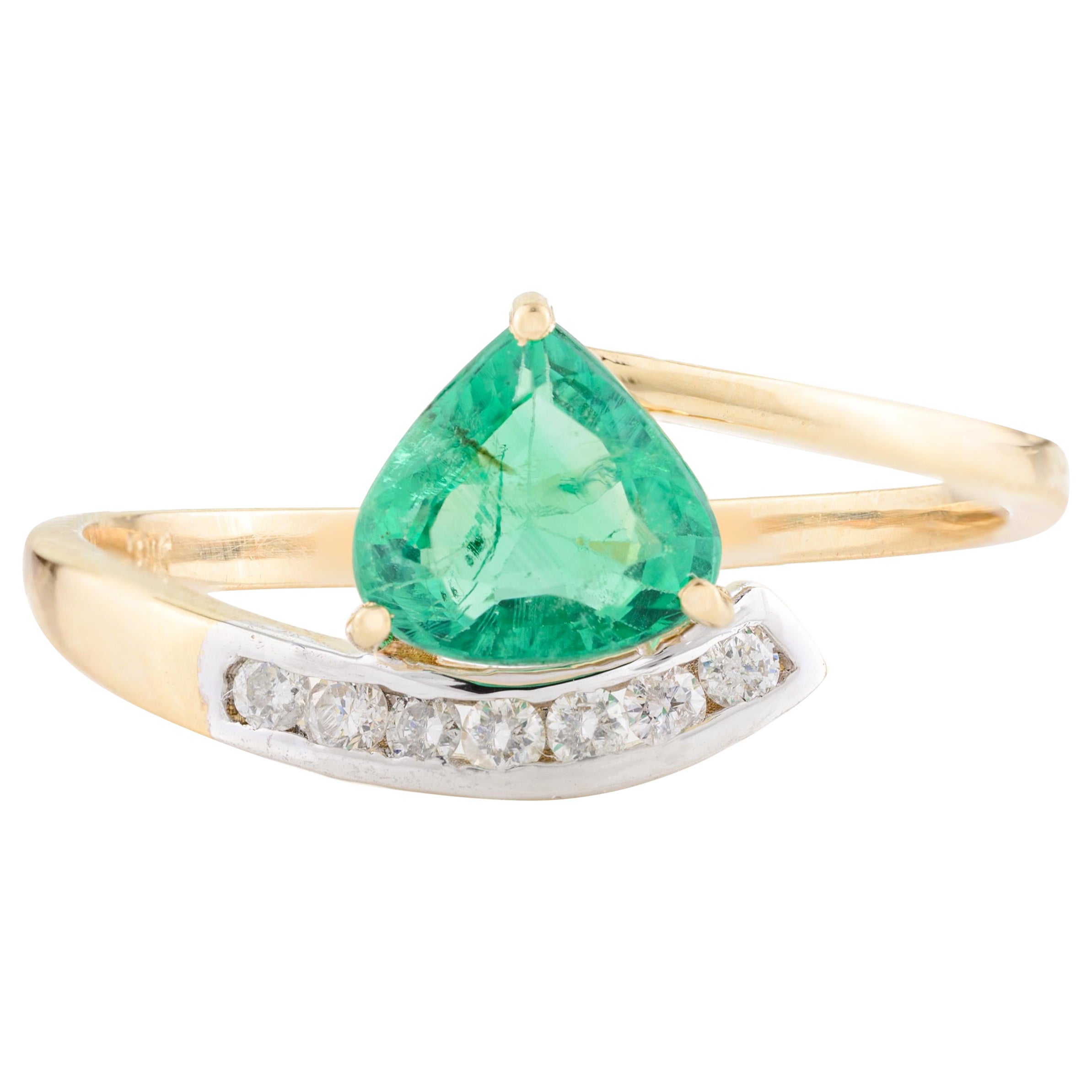 Multi Tone Pear Emerald Diamond Ring Gift for Mom in 18k Solid Yellow Gold