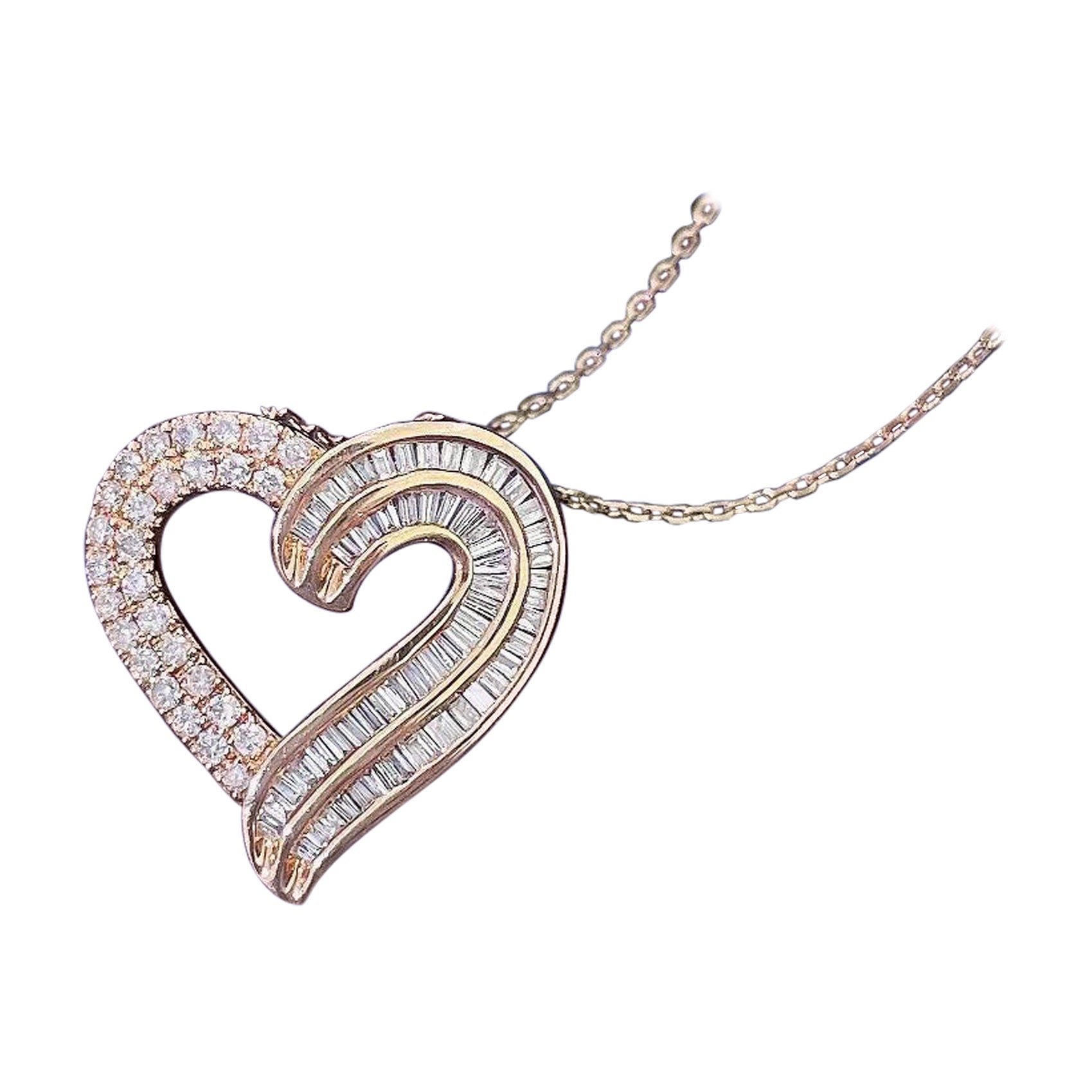 18K Rose Gold Diamond Heart Necklace For Sale