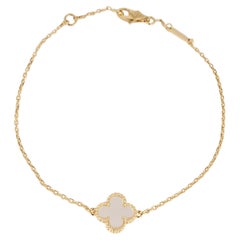 Sweet Alhambra Bracelet in 18K Yellow Gold MOP